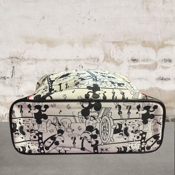 Dooney & Bourke NWOT Disney Steamboat Willie Crossbody Bag - Picture 9 of 12